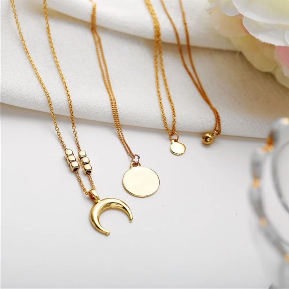 New Multilay Moon Round Pendant Choker Necklace - Picture 4 of 4